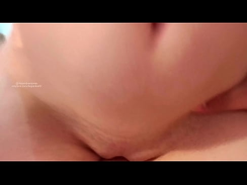 ❤️ Spím v izbe svojej sestry a tak som sa zobudila ❤ Sex video na nás ❌